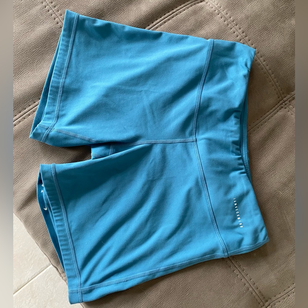 IAB workout shorts size L
